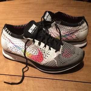 Be True Nike Fly Knit Pride Sneakers 🌈 swoosh
